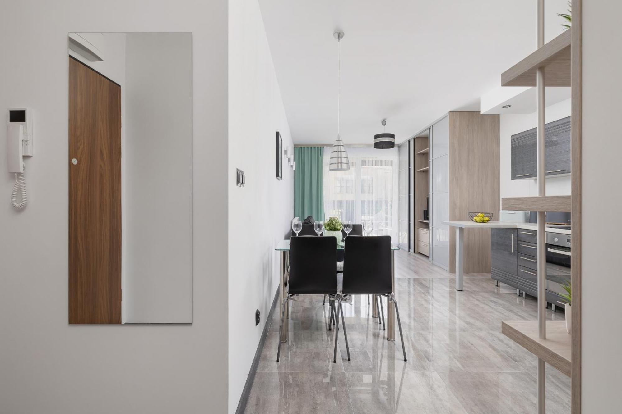 Apartment W Spokojnej Okolicy Z Parkingiem By Renters