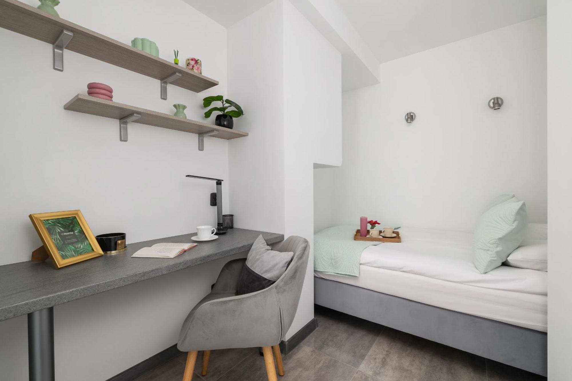 W Spokojnej Okolicy Z Parkingiem By Renters Apartment